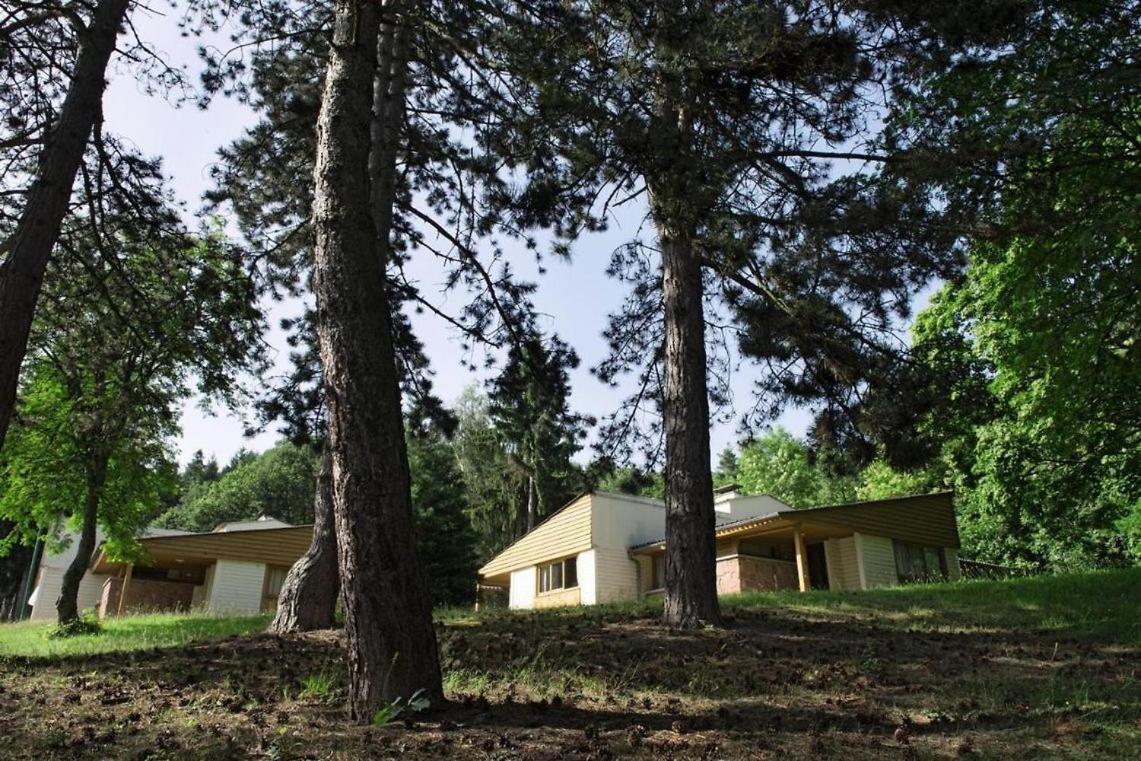 Hotel Parc Les Cigognes Albé Exterior foto